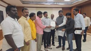 జర్నలిస్టులకు శుభవార్త: రాష్ట్రంలో రికార్డు స్థాయిలో 44,706 అక్రిడిటేషన్ కార్డులు!