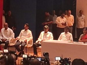 మరో నలుగురు మావోయిస్టు అగ్రనేతల లొంగుబాటు……