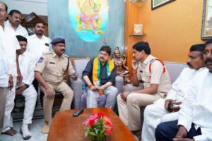 మహిళా రిజర్వేషన్లపై కాంగ్రెస్‌ది చారిత్రక ద్రోహం: బీజేపీ రాష్ట్ర అధ్యక్షుడు రామచంద్రరావు తీవ్ర ధ్వజం!