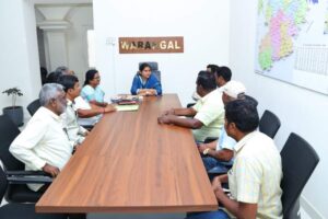 అర్హులైన జర్నలిస్టులకు అక్రిడిటేషన్ కార్డులు: వరంగల్ కలెక్టర్ సత్య శారద