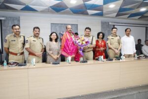 విధి నిర్వహణలో ప్రజలే ముఖ్యం…