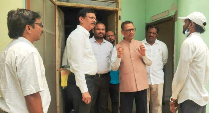 పేదలకు అందుబాటులో ప్రభుత్వ వైద్యం..