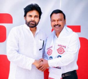 తెలంగాణ రాజకీయాల్లో సంచలనం……….
