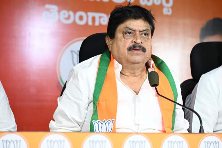 కాంగ్రెస్‌ది హిట్లర్ మనస్తత్వం….