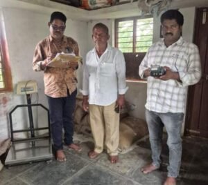 రేషన్ షాపులను తనిఖీ చేసిన సీవిల్ సప్లై అధికారి…