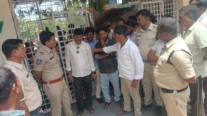 గాంధీనగరం గురుకుల కళాశాలలో ర్యాగింగ్….