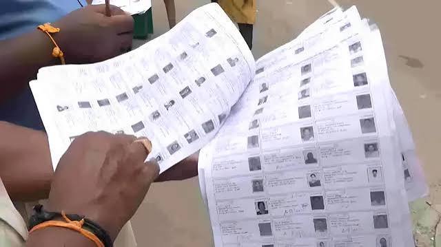 హైదరాబాద్‌లో 40 లక్షల ఓట్లు గల్లంతు?