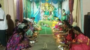 దుర్గామాత మండపంలో భక్తిశ్రద్ధలతో కుంకుమ పూజలు