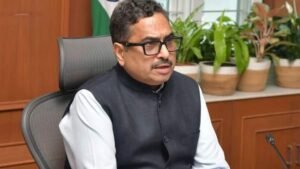 ఇన్వెస్ట్ తెలంగాణపై భారీగా ప్రచారం..! సెలబ్రిటీలతో షార్ట్‌ఫిల్మ్‌లు..! సీఎస్ సంజయ్ జూజు