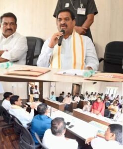ఆరుట్ల బుగ్గరామలింగేశ్వరస్వామి జాతర ఏర్పాట్లపై అధికారులతో సమీక్ష….