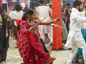 దాండియా వేడుకల్లో ఘోర ప్రమాదం
