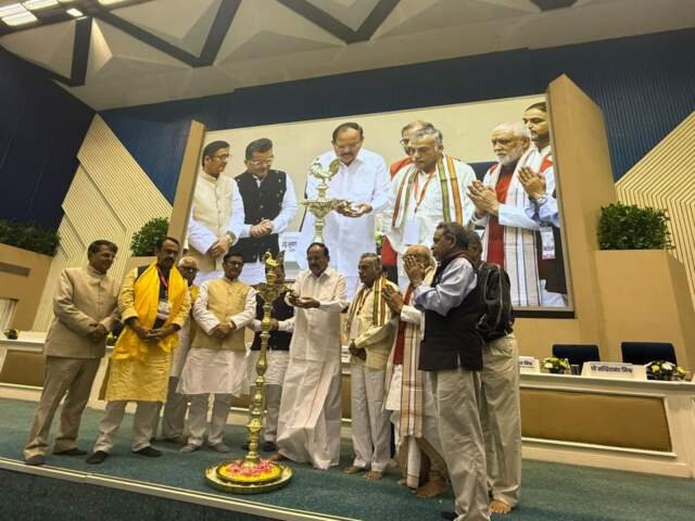 అటల్ జీ జీవితం, భాషాభిమానం, జాతీయవాదం, సుపరిపాలన..