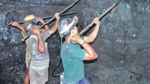 సింగరేణి కార్మికులకు డబుల్ ధమాకా…